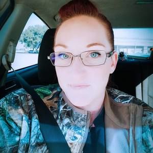 Meet your Posher, Steph